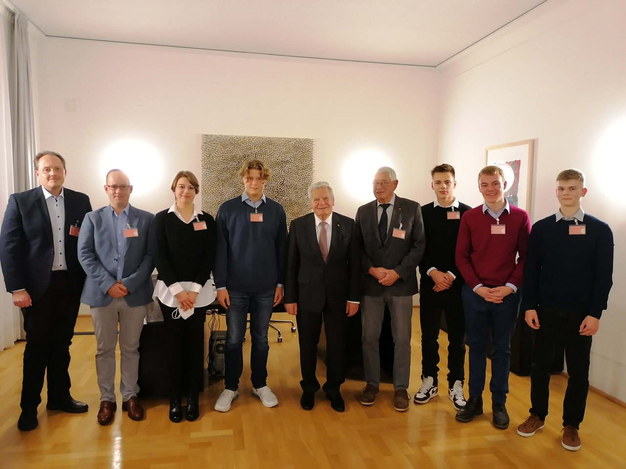 Die Teilnehmerinnen und Teilnehmer der Reise mit Herrn Bundespräsident a.D. Joachim Gauck