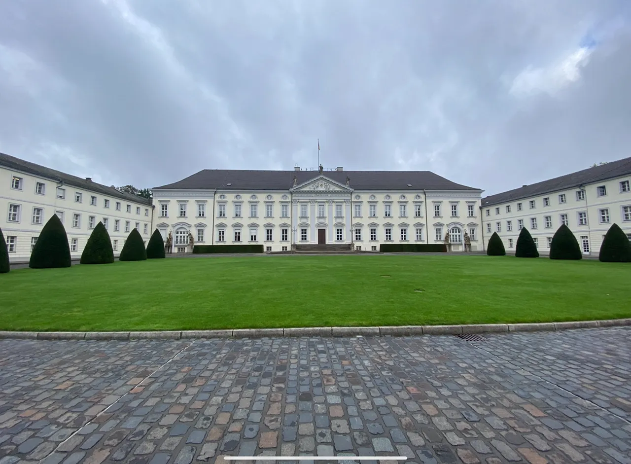 Schloss Belleveau